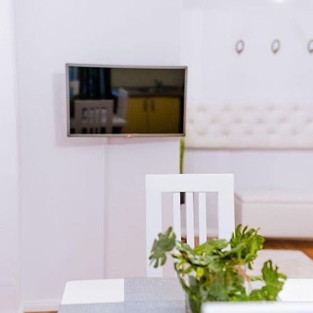 Eunice Apartament Oradea Extérieur photo