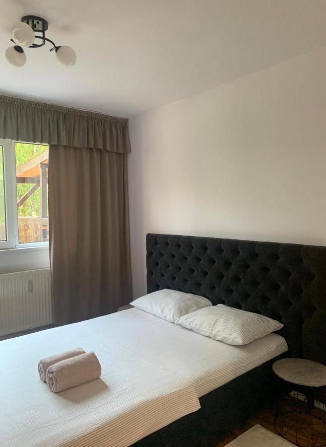 Eunice Apartament Oradea Extérieur photo